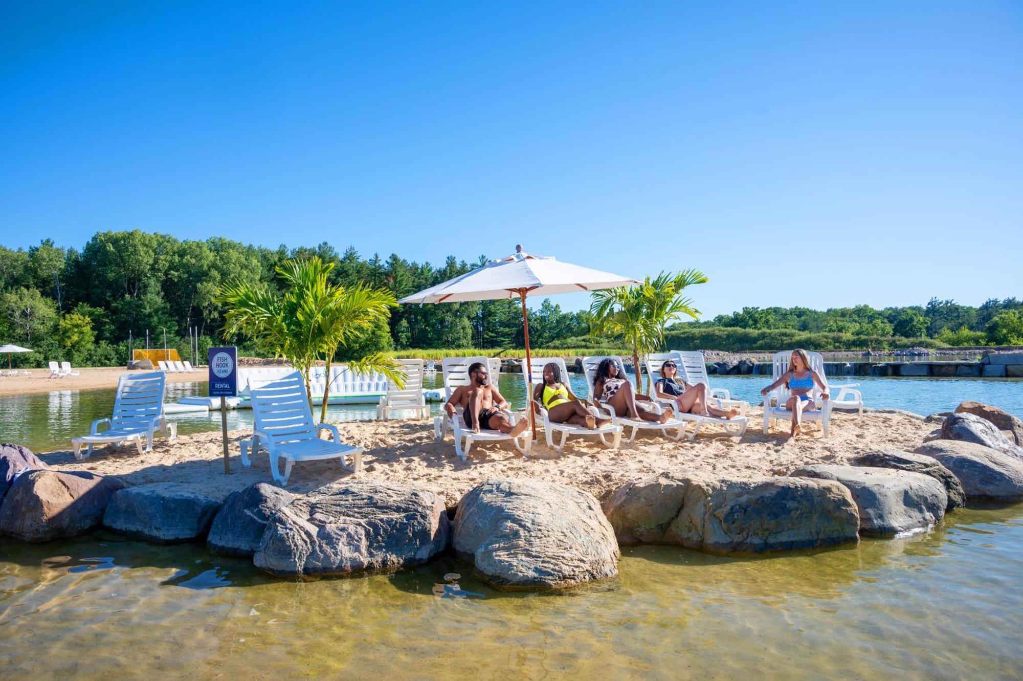 The Vue Boutique Hotel & Boathouse Wisconsin Dells Bagian luar foto