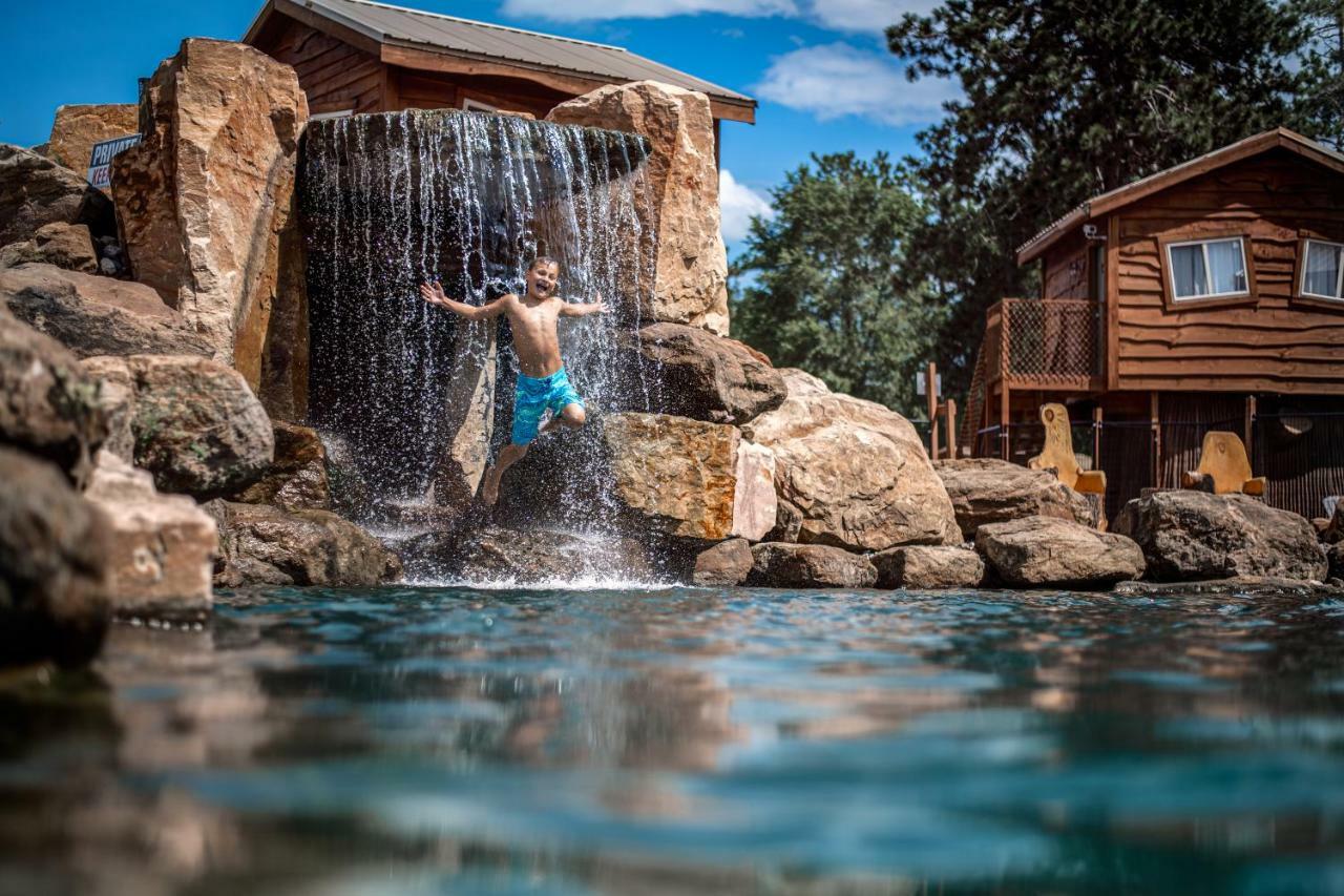 The Vue Boutique Hotel & Boathouse Wisconsin Dells Bagian luar foto