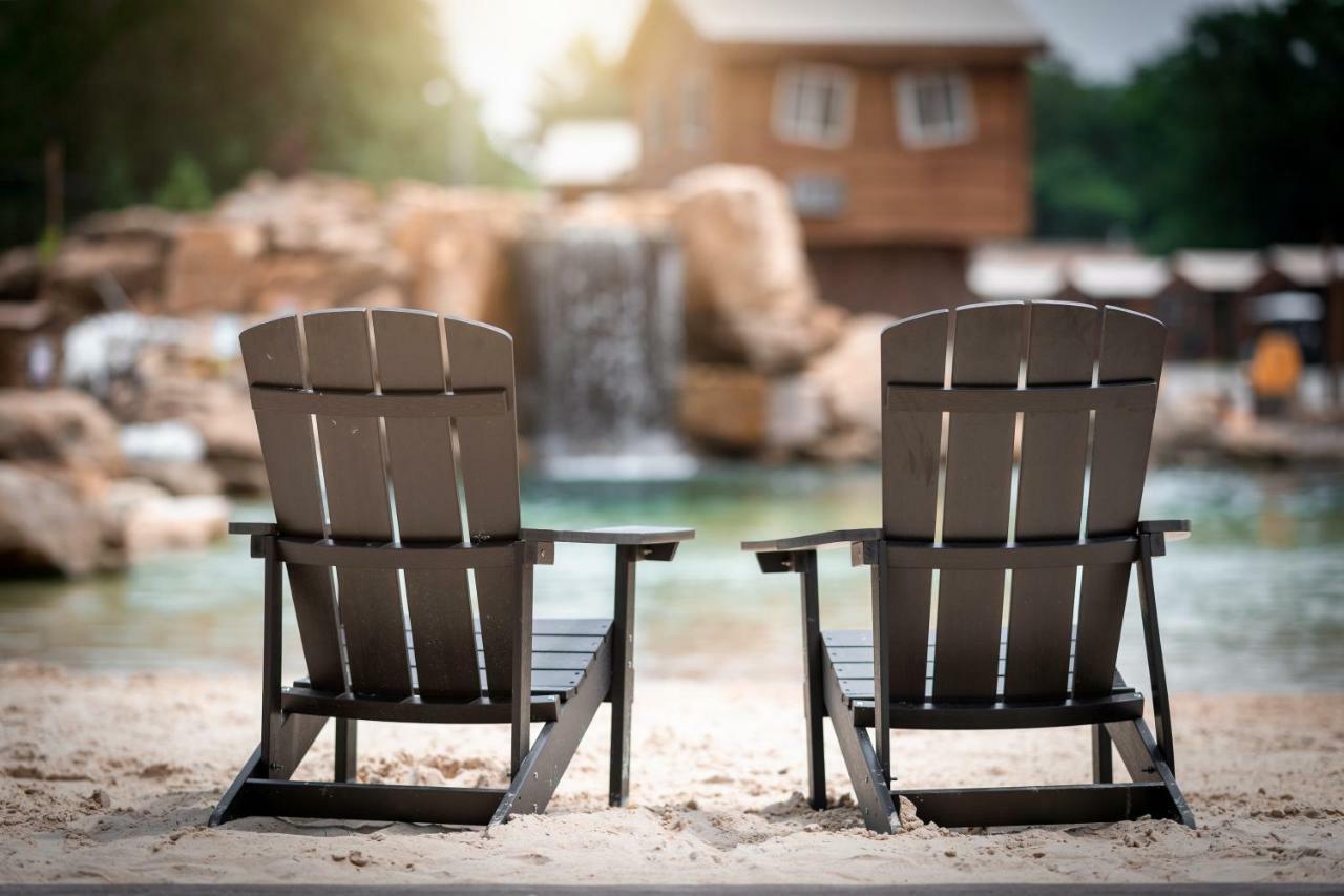 The Vue Boutique Hotel & Boathouse Wisconsin Dells Bagian luar foto