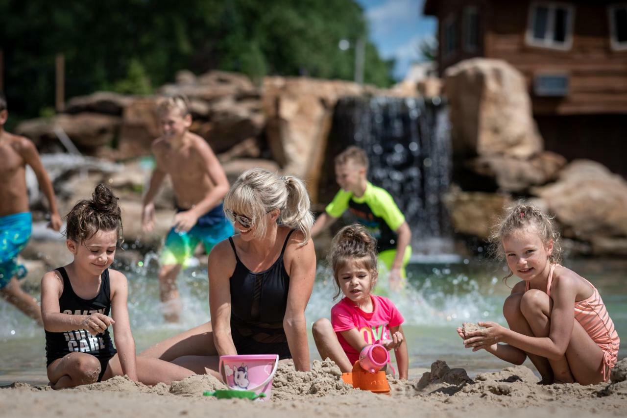 The Vue Boutique Hotel & Boathouse Wisconsin Dells Bagian luar foto